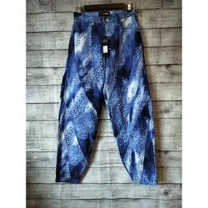 Fashion Nova Size 3 Comes In Waves Taper Leg Blue Jeans